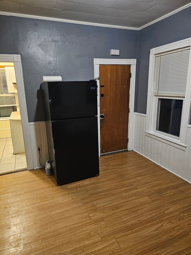 Photo - 129 Chace St