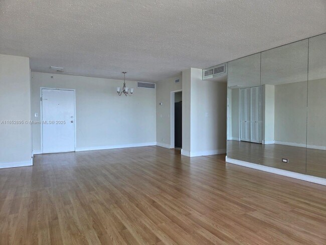 Photo - 2451 Brickell Ave Unit 18U
