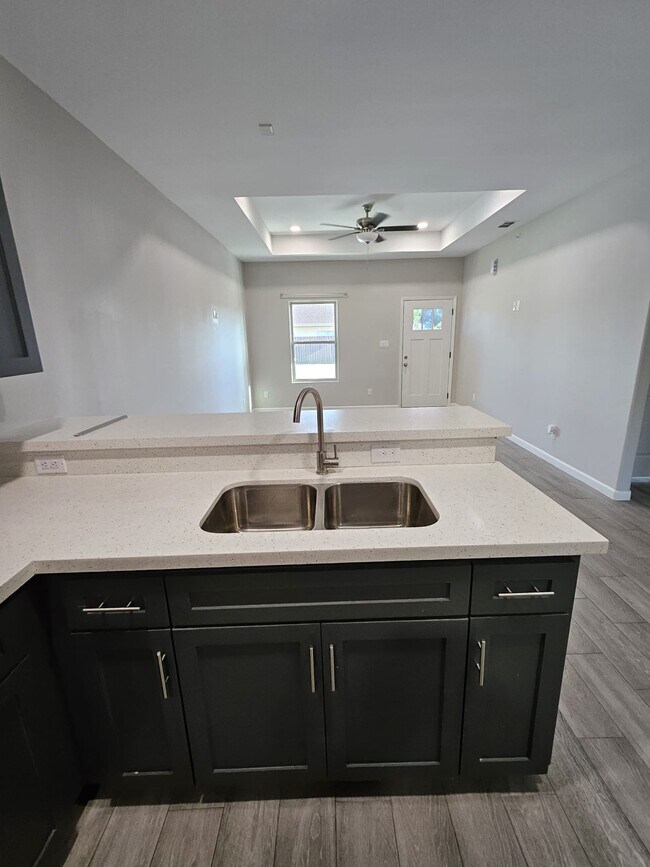 Photo - Magnolia Flats