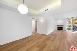 Photo - 171 N Church Ln