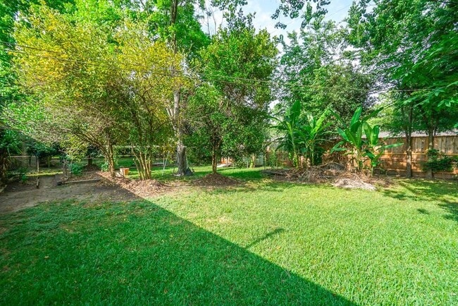 Photo - 10302 Woodwind Dr