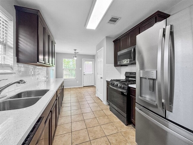 Photo - 4311 Amaryllis Ave