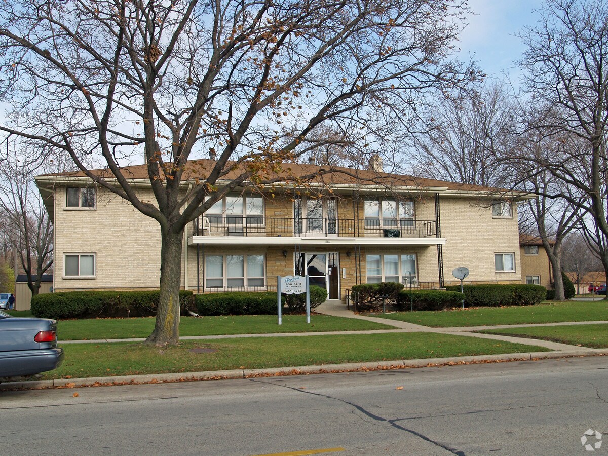 Photo - 6012 W Cleveland Ave Apartments