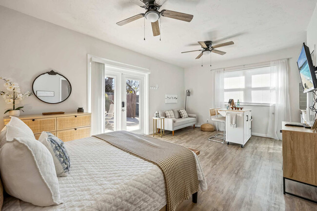 Photo - 105 NE 3rd St Apartment Unit ID1044486P