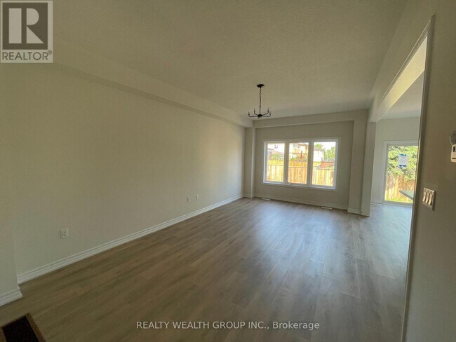 Photo - 26 Tumblewood Pl