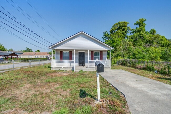 Building Photo - 3BR / 1BA Home for Rent in North Charleston – Available Now