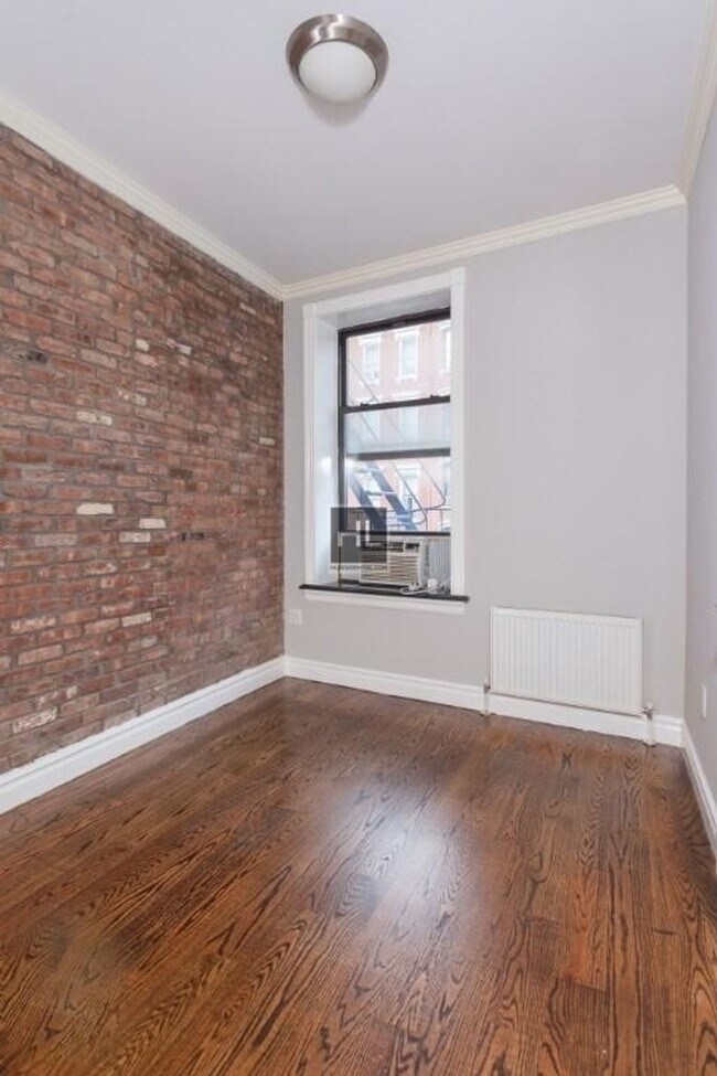 Photo - East 1st Street Unit 4F