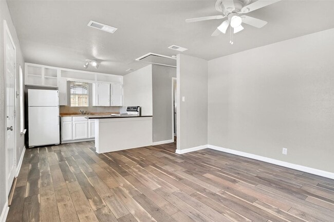 Photo - Cute 2 Bedroom! Casa