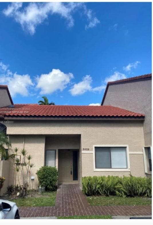 Photo - 3629 Inverrary Blvd W