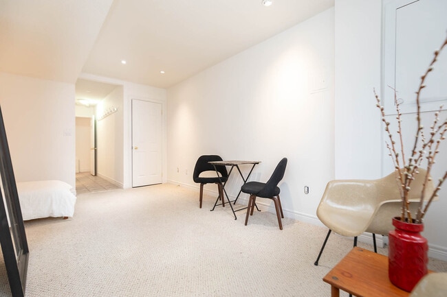 Photo - 16 Natalie Pl