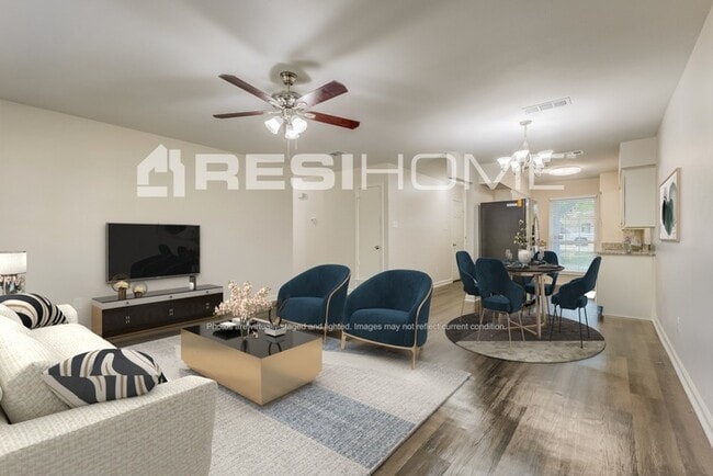 Photo - 347 Linklea Dr