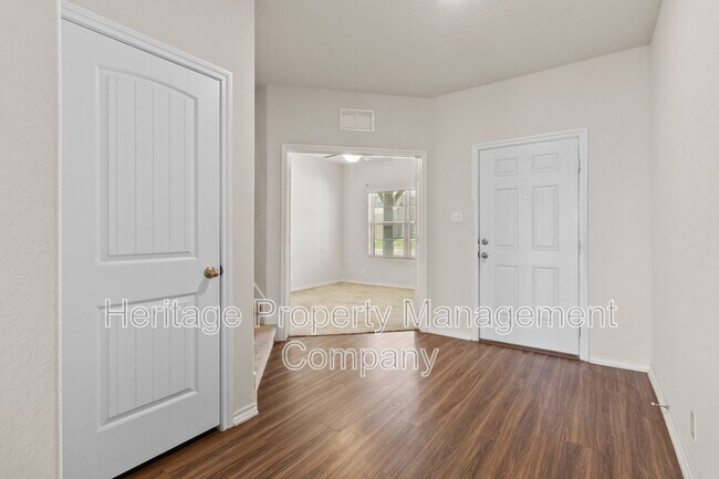 Photo - 6822 Titan Pk