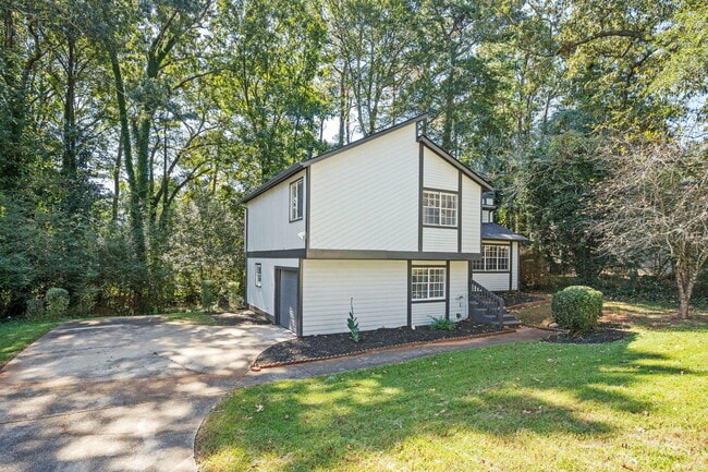 3457 Newberry Downs Ln