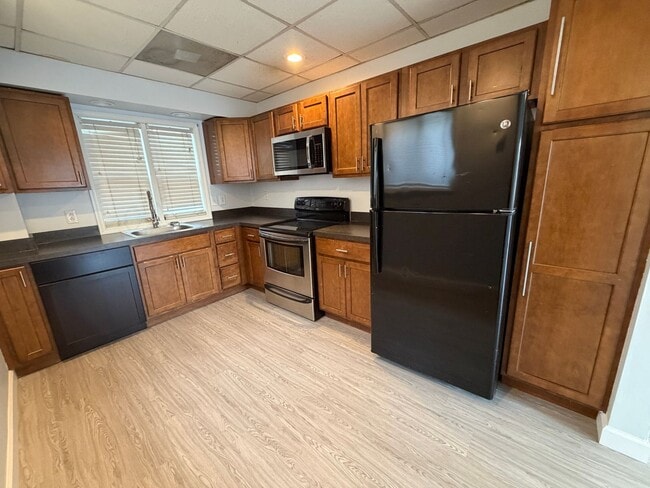Photo - *8-10 South Pitt Street Unit *10 South Pitt Street