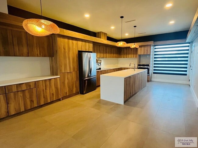 Photo - 4610 Juniper Cir