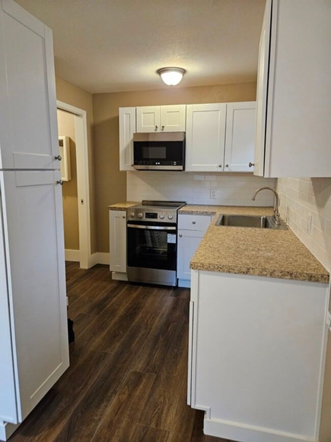 Photo - dtml01 Unit 1731A