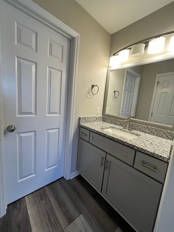 Photo - 589 Star Light Dr