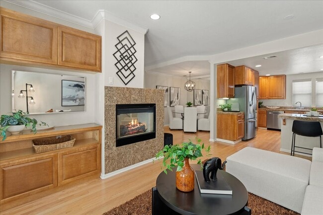 Photo - 182 Cuesta De Los Gatos