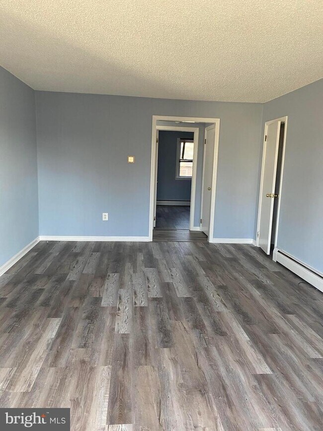 Photo - 101 Dartmouth Ave