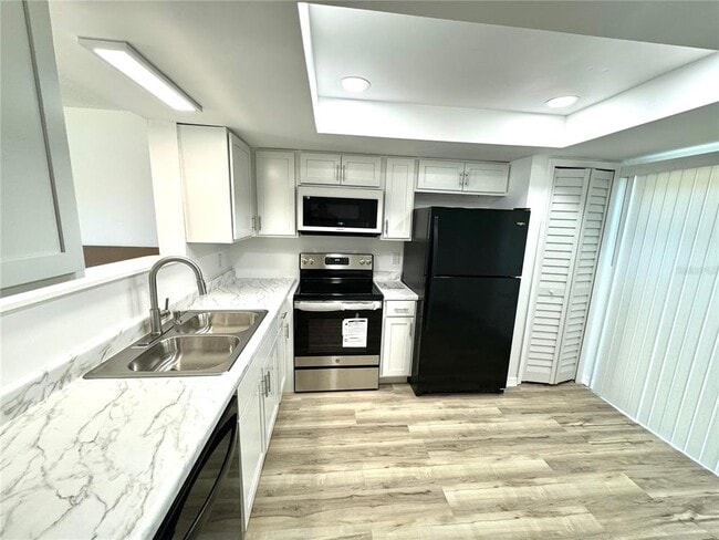 Photo - 12032 Tift Cir