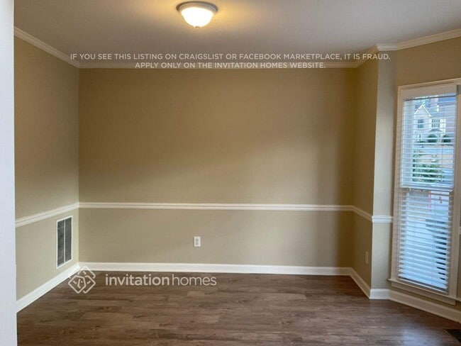 Photo - 655 River Overlook Dr NW