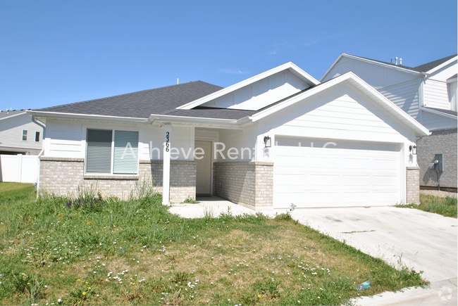 Building Photo - 2366 N 150 E Rental