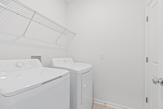 Photo - 3450 Beam Ter