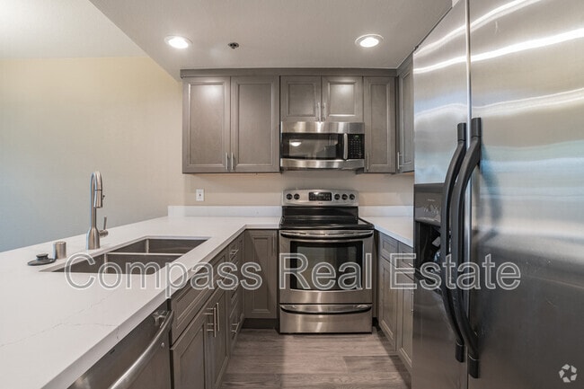 Building Photo - 411 Park Ave Rental