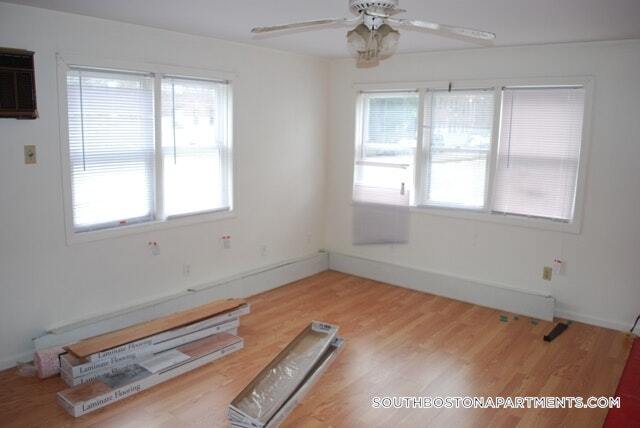 Photo - 228 W 9th St Unit 1R