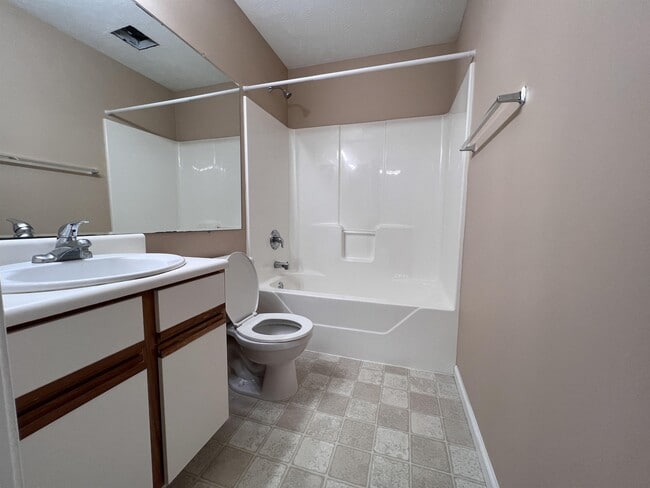 Photo - 5205 University Commons Dr