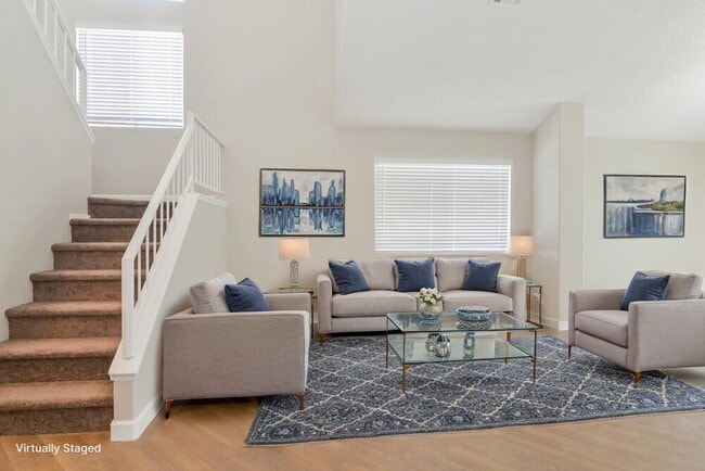 Photo - 270 Westwind Rd