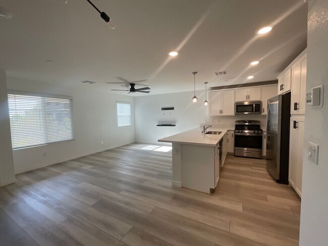 Photo - 3-bedroom townhome, 2cg, gated community