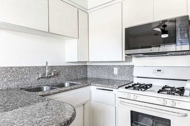 Photo - 809 Flora Dr Unidad 04