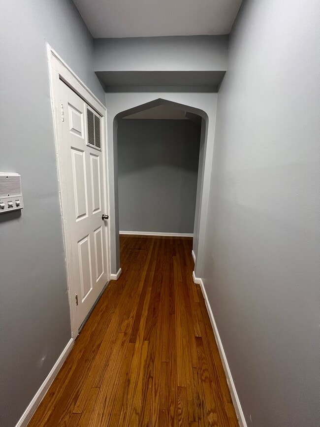 Photo - 7152 S East End Ave