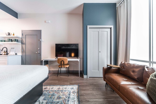 Photo - 520 Martin Luther King Jr Blvd Unidad ID1356299P