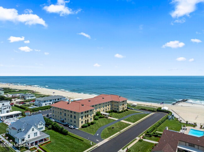 Photo - 1 Roseld Ave Unit B20