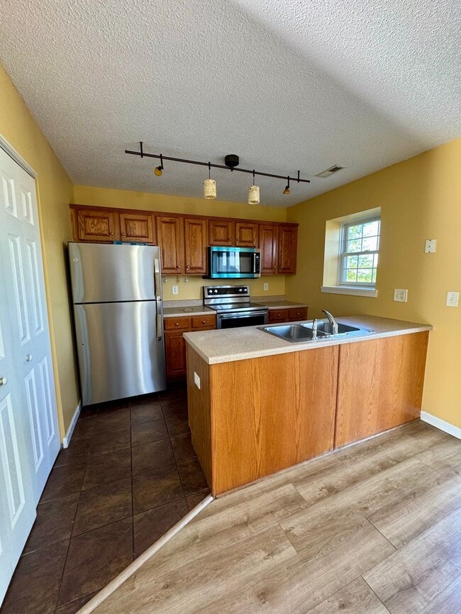 Photo - Townhouse for Rent in Liberty Square