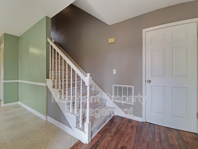 121 Coalmont Ct