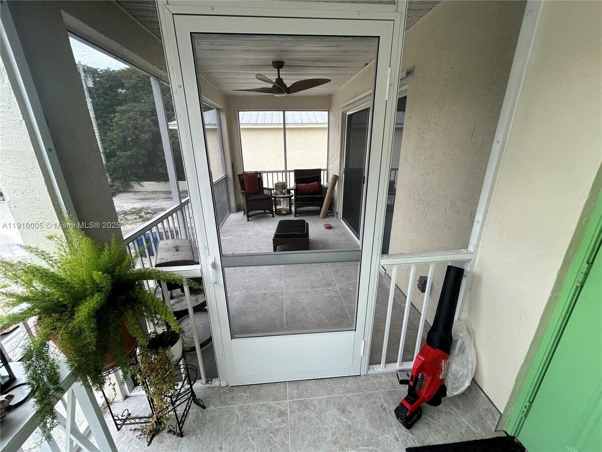 Photo - 184 Adobe Casa Ct Dr Unidad 184