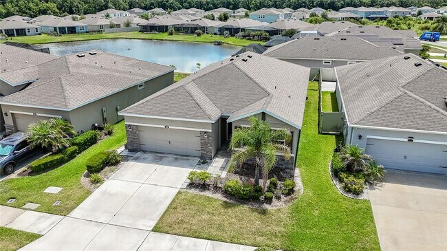 Photo - 1092 Pipestone Pl