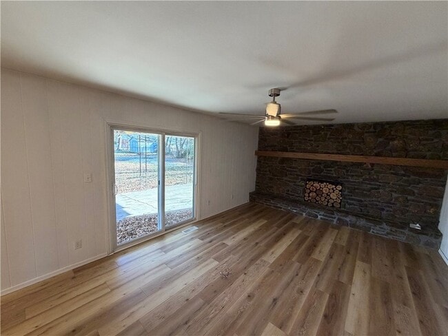 Photo - 2854 N Loxley Ave