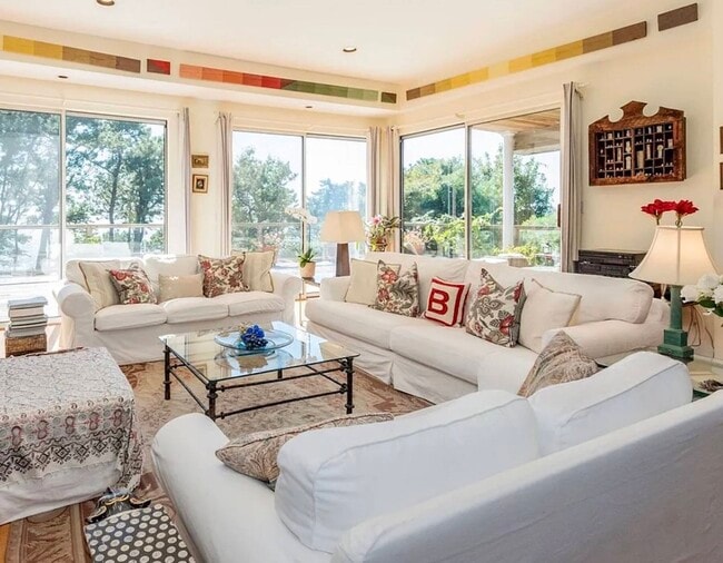 Photo - 32 S Beach Rd