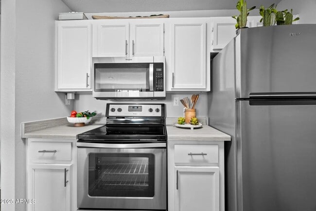 Photo - 1320 N McQueen Rd Unidad A1