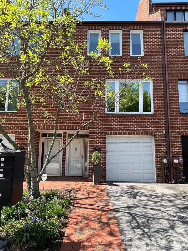 Building Photo - 2359 Boston St Rental