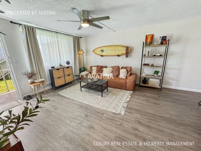 Photo - 94-011 Waipahu St