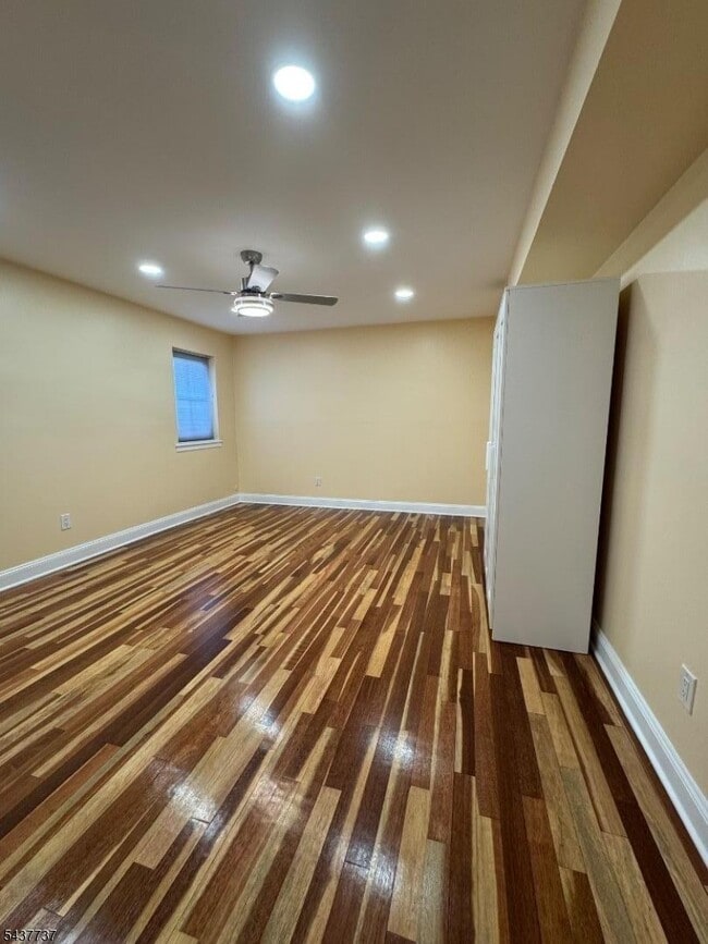 Building Photo - 1001 Unicorn Way Unit D1