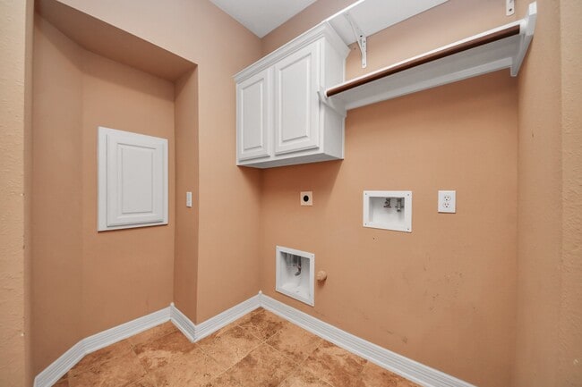 Photo - 17618 Raven Canyon Ln