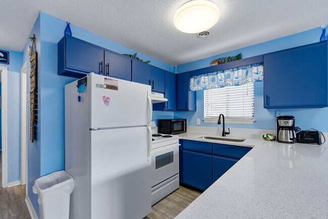 Photo - 3700 Golf Colony Ln