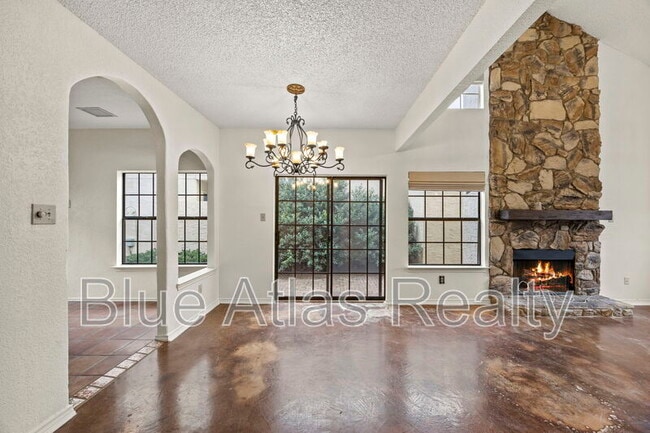 Photo - 609 Fiesta Cir