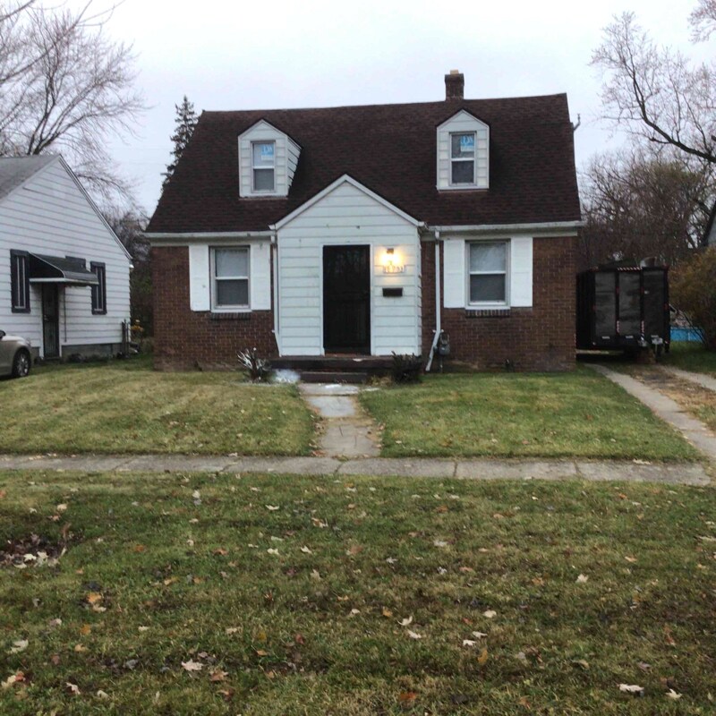 Photo - 18025 Teppert St